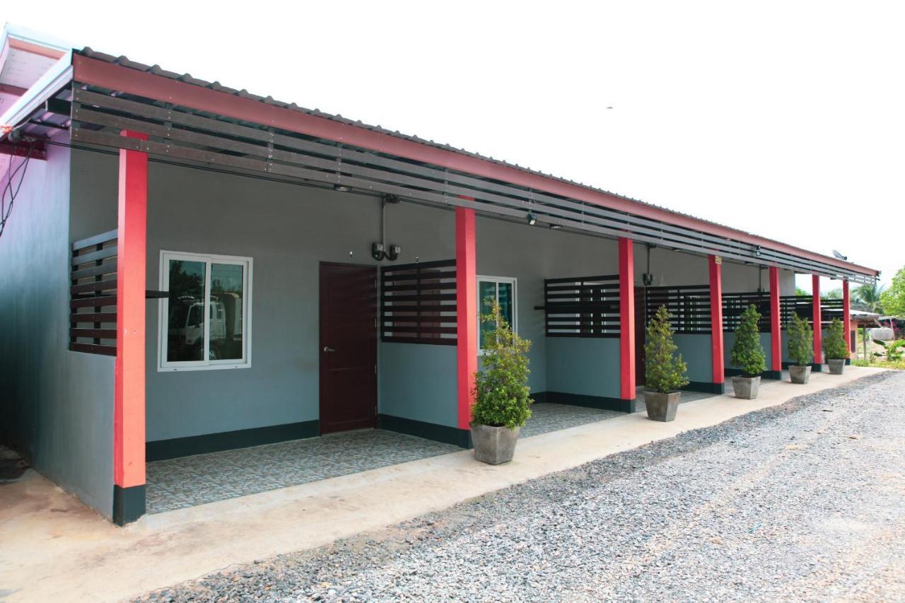 เอ็นพี เดอะปาย ห้องพักนครสวรรค์ Exterior foto